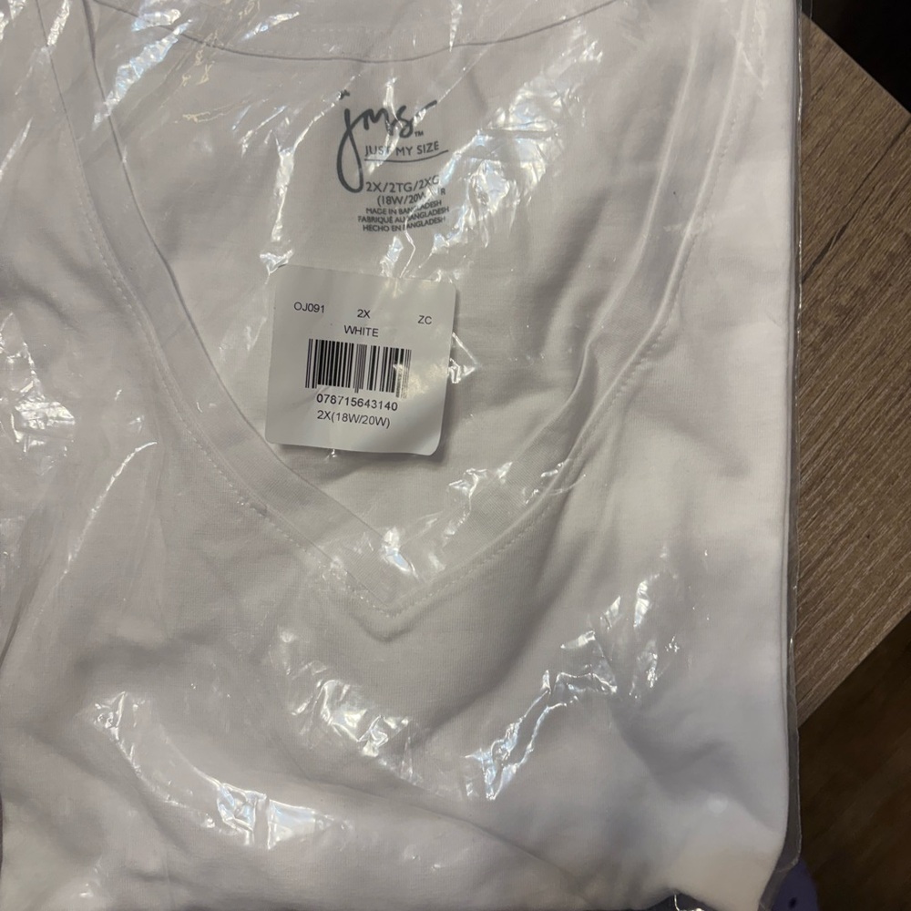 Just My Size Classic White Women’s Tee. NWT. - Picture 5 of 6